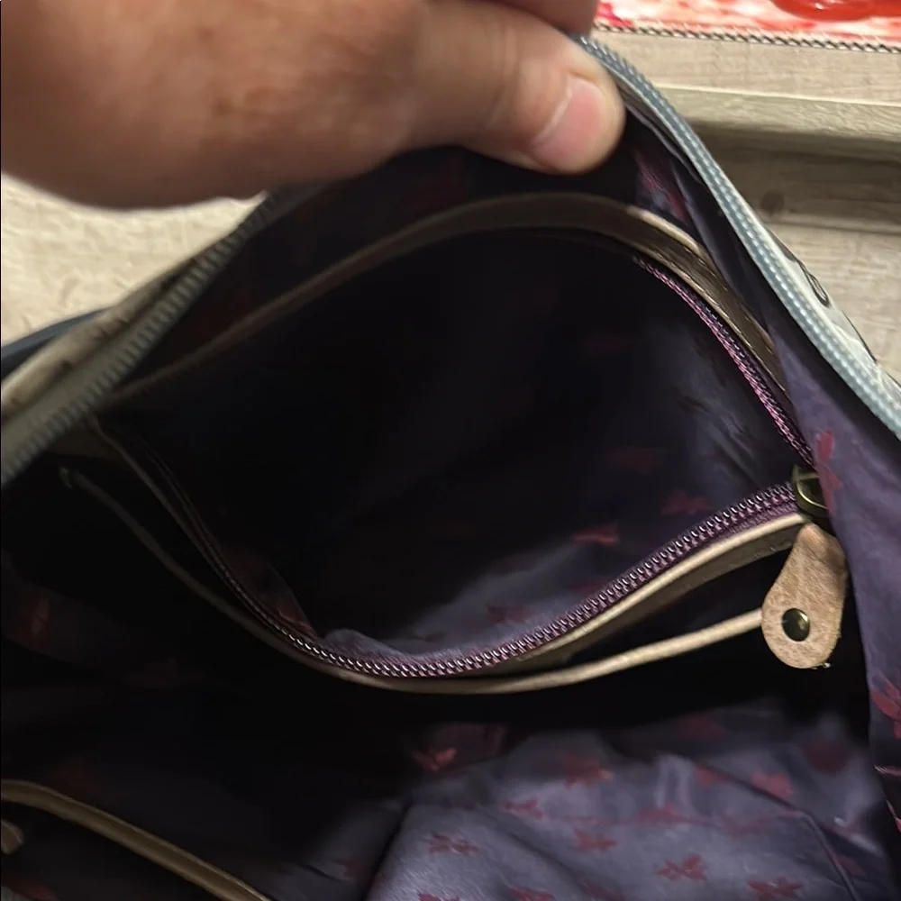 Anuschka Wings Purse - Picture 4 of 8